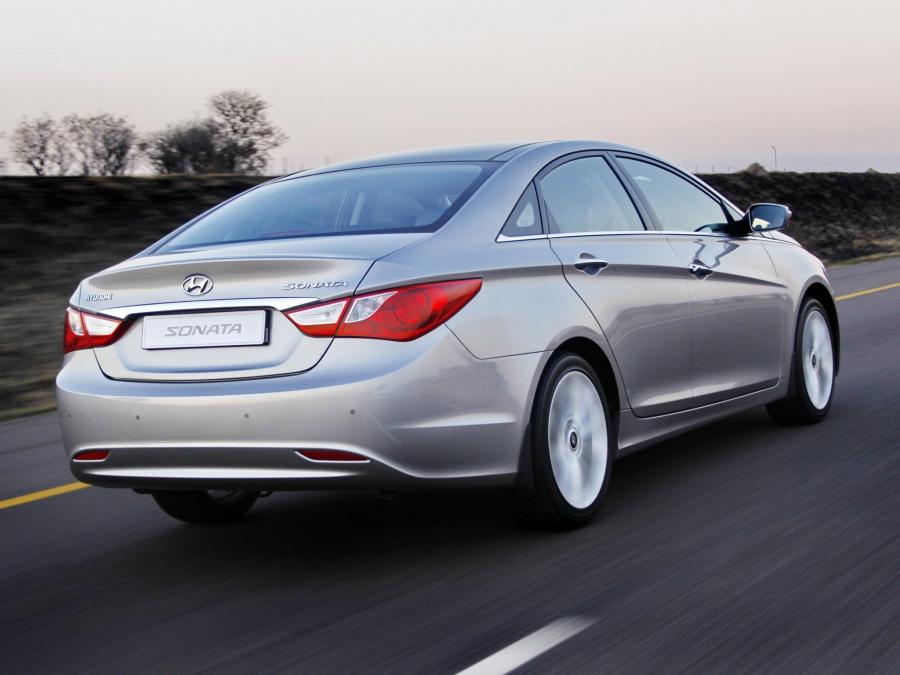  Hyundai Sonata 2010 года  (ZA) (фото 2 из 16)